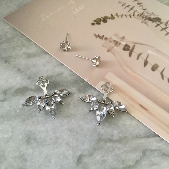 Crystal Rhinestone Peekaboo Ear Jacket Earrings - Picture 6 of 6